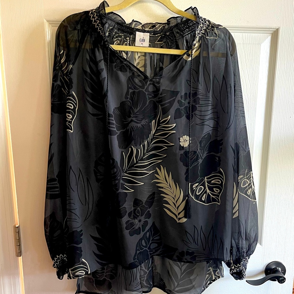 CAbi Aloha Blouse Sheer #5597 Long Sleeve
Floral Shirt Womens Size xl